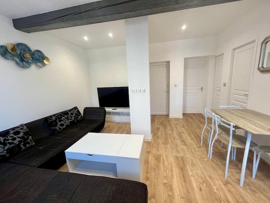 T2 Renove A 15 Min De Lyon Apartment Pierre-Bénite Екстериор снимка