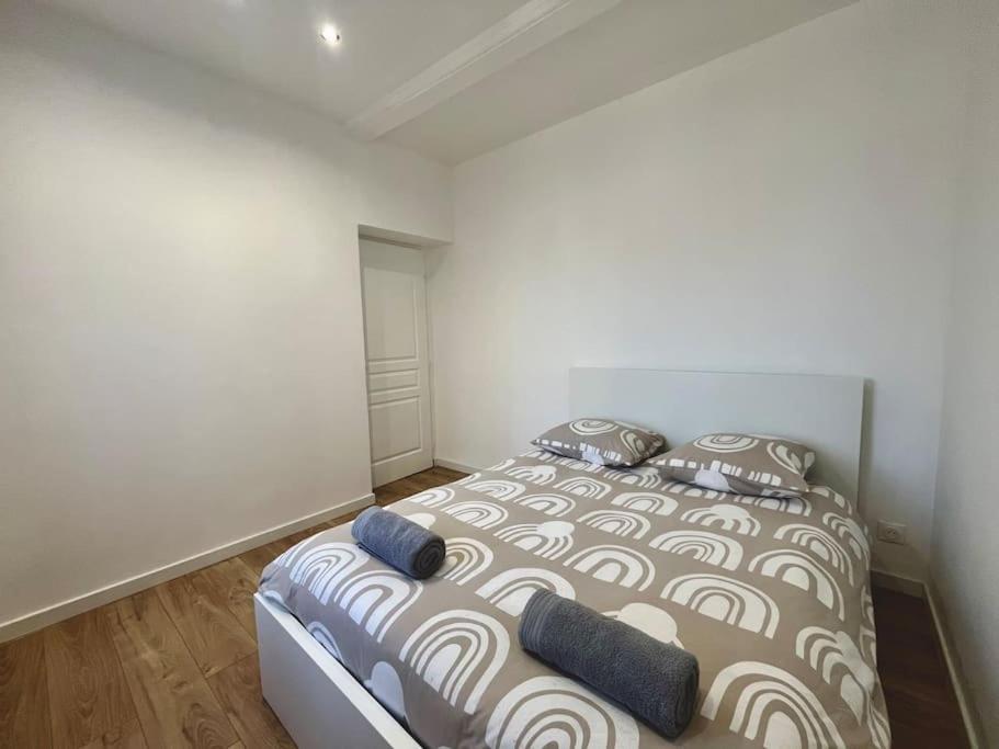 T2 Renove A 15 Min De Lyon Apartment Pierre-Bénite Екстериор снимка